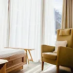 Bei Max - Garni Kirchenwirt Hotel 3*