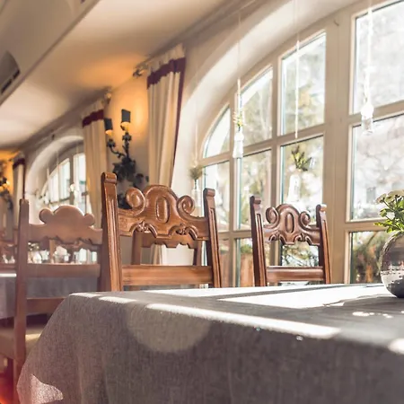 Bei Max - & Traditionshaus 3* Sankt Leonhard im Pitztal