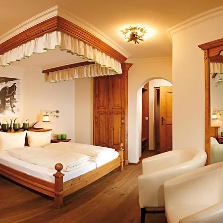 Bei Max - Kirchenwirt Hotel