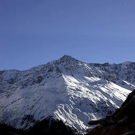 Hotel Bei Max - Kirchenwirt Sankt Leonhard im Pitztal