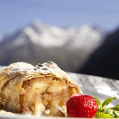 Bei Max - Garni Kirchenwirt Sankt Leonhard im Pitztal