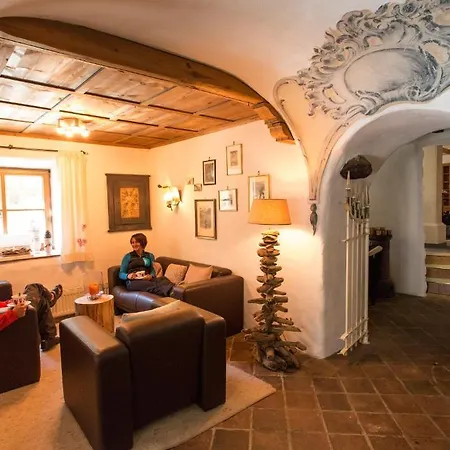 Bei Max - Garni Kirchenwirt Guest house Sankt Leonhard im Pitztal