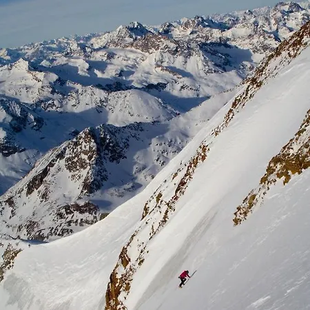 Bei Max - Garni Kirchenwirt Sankt Leonhard im Pitztal