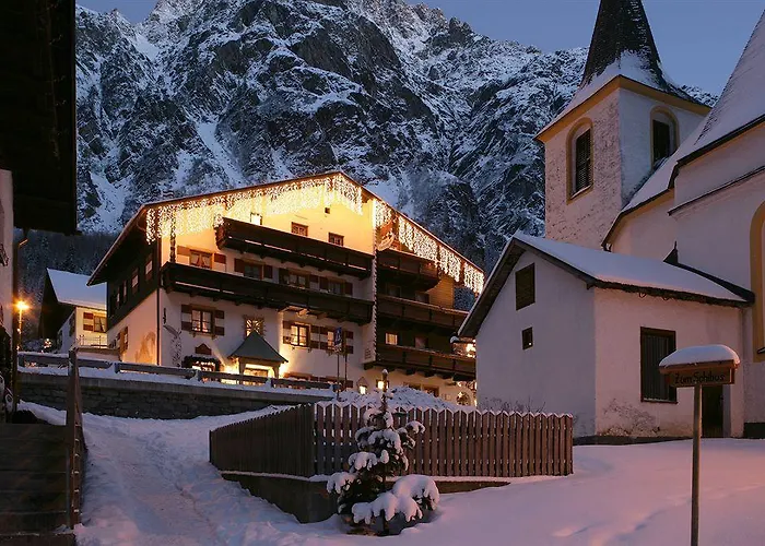 Bei Max - Garni Kirchenwirt Casa de hóspedes 3*