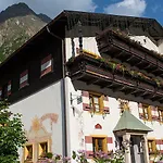 Bei Max - Garni Kirchenwirt 3*