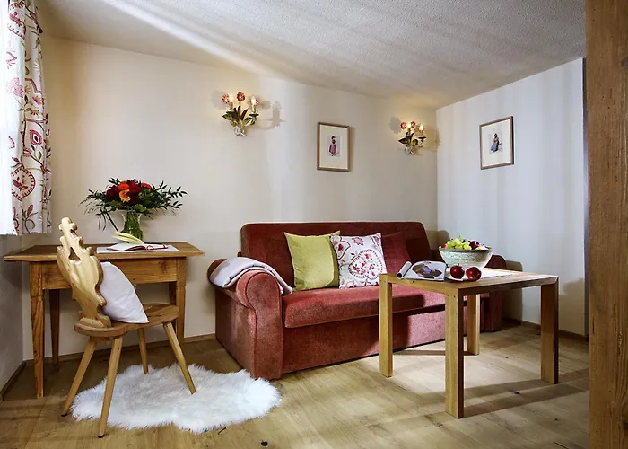 Bei Max - Garni Kirchenwirt Гостевой дом Санкт-Леонхард-им-Пицталь