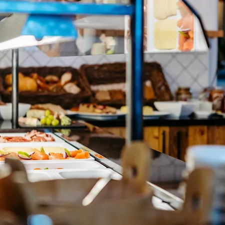 Bei Max - Garni Kirchenwirt 3*