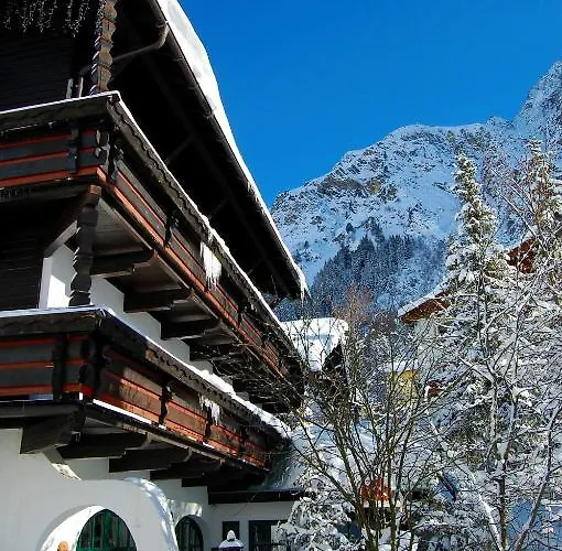 Bei Max - Garni Kirchenwirt Sankt Leonhard im Pitztal